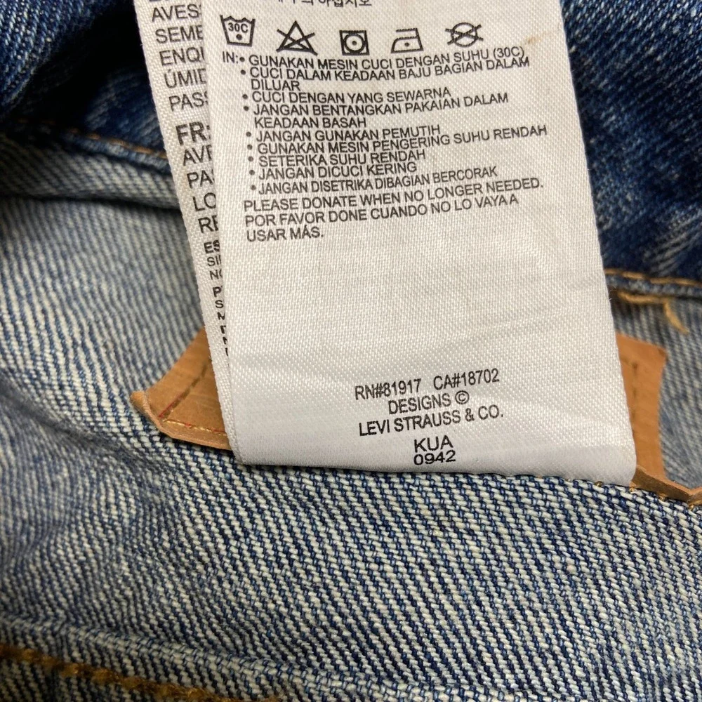 Levi's Trucker Jacket Girls 4XS Blue Denim Chest Pockets Button Front Collared